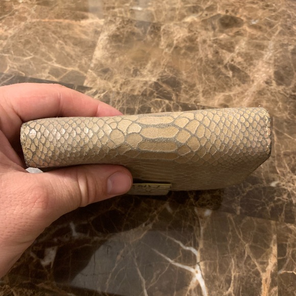 Hobo International Snakeskin Rachel Wallet - Picture 5 of 12